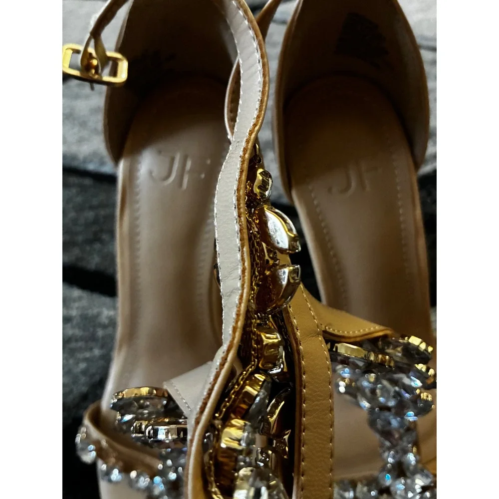 Jessica Ferrar Constance Nude Crystal Embellished Lucite Wedge Sandals 6M